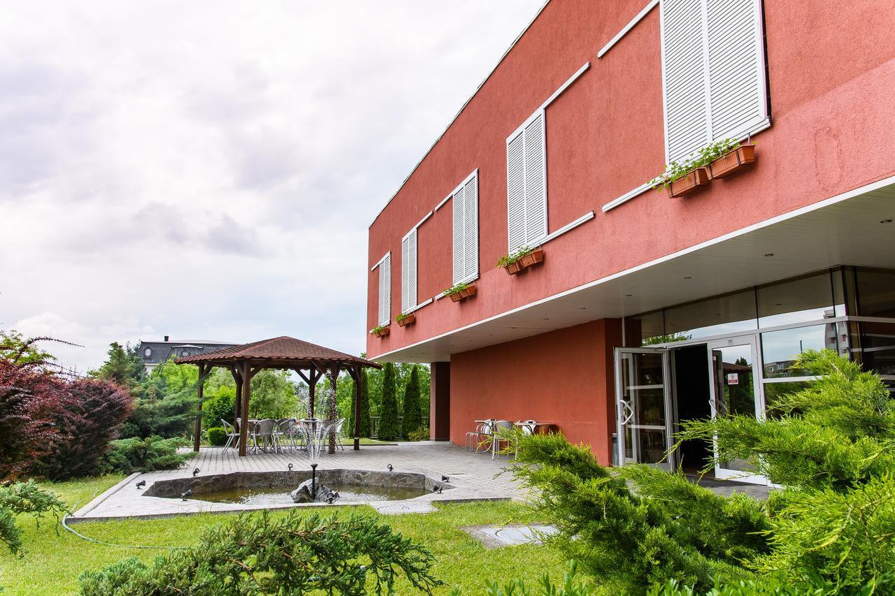 Hotel Torontal ทิมิชัวรา ภายนอก รูปภาพ